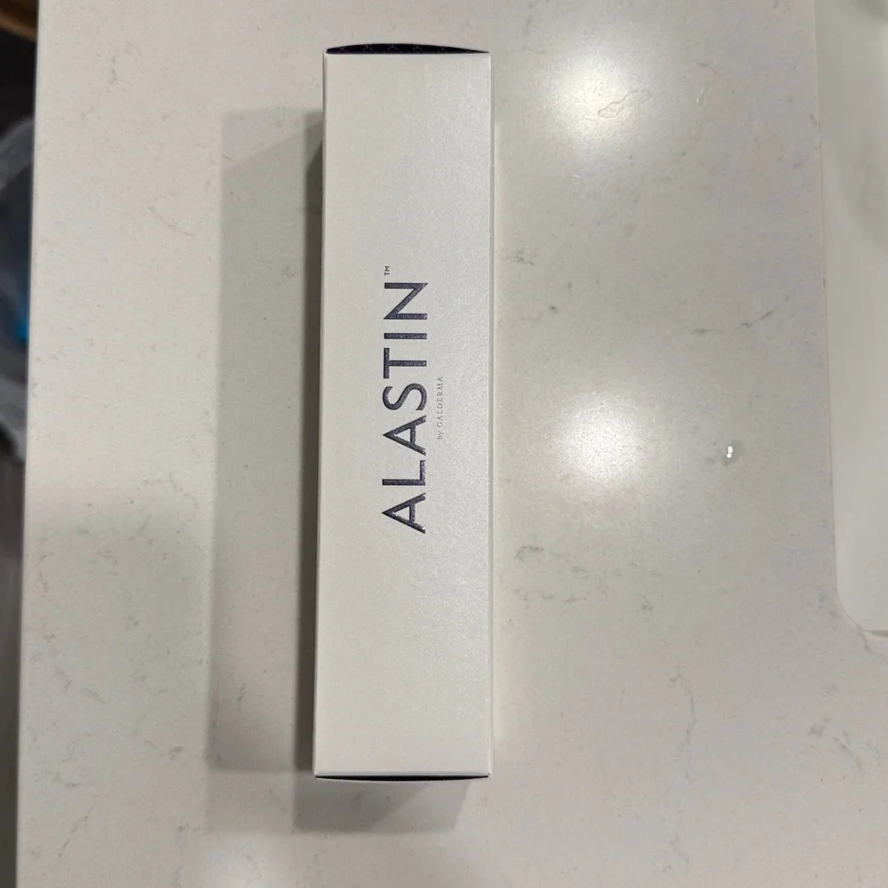 Alastin Hydratint All Mineral Tinted Sunscreen SPF 36 NIB